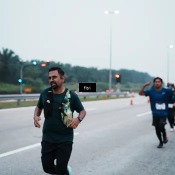 Runner Photo 7495517