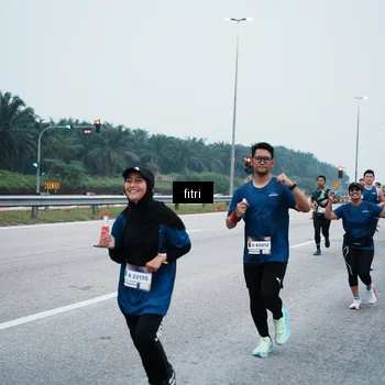 Runner Photo 7495525