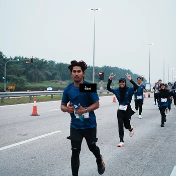 Runner Photo 7495526