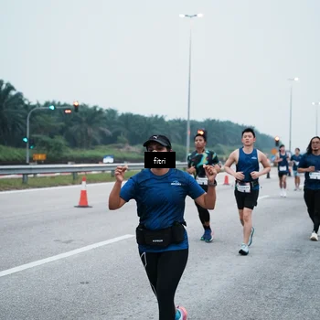 Runner Photo 7495529