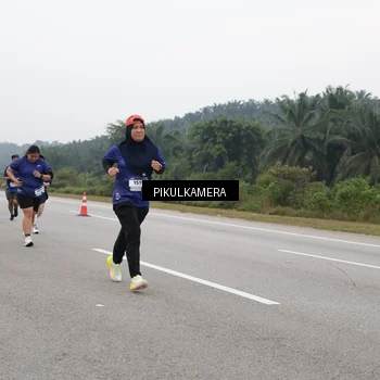 Runner Photo 7495530