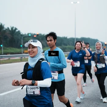 Runner Photo 7495536