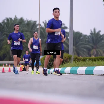 Runner Photo 7495543