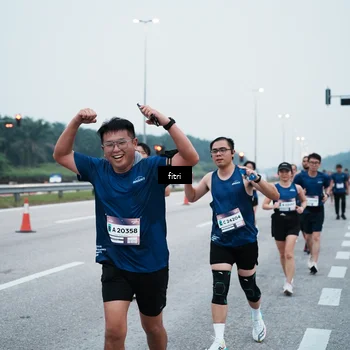 Runner Photo 7495549