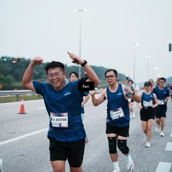 Runner Photo 7495550
