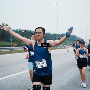 Runner Photo 7495553