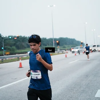 Runner Photo 7495586