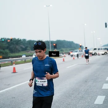 Runner Photo 7495593