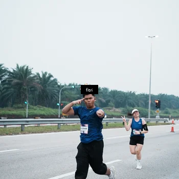 Runner Photo 7495598