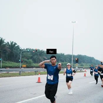 Runner Photo 7495600