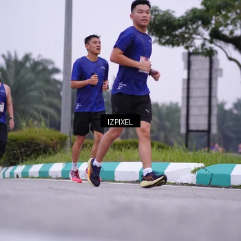 Runner Photo 7495601