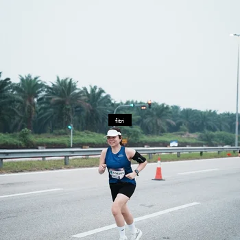Runner Photo 7495603