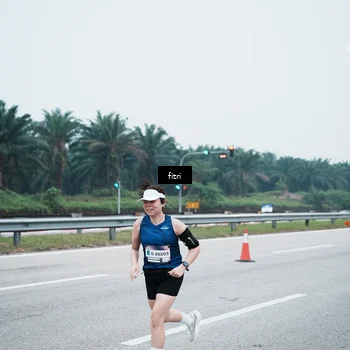 Runner Photo 7495606