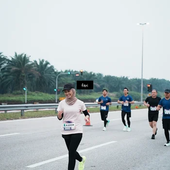 Runner Photo 7495609