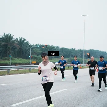 Runner Photo 7495612