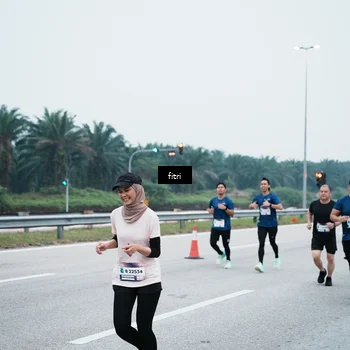 Runner Photo 7495621