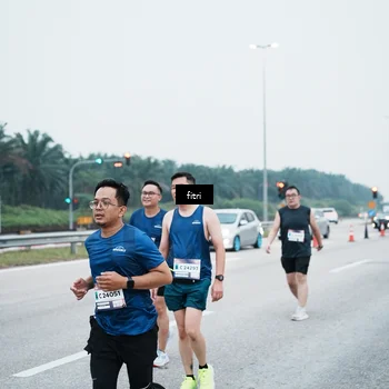 Runner Photo 7495654