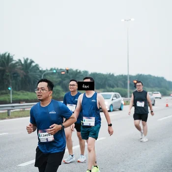 Runner Photo 7495655
