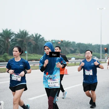 Runner Photo 7495692
