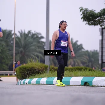 Runner Photo 7495694