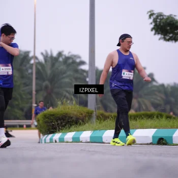 Runner Photo 7495695