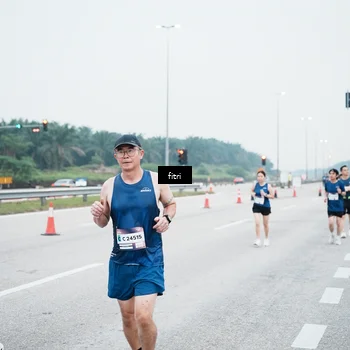 Runner Photo 7495703