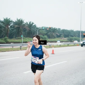 Runner Photo 7495704