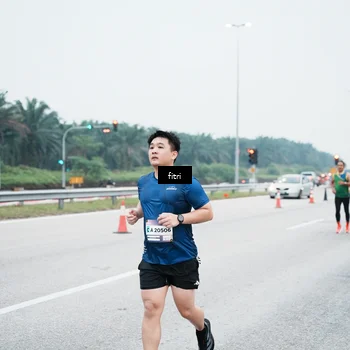 Runner Photo 7495709