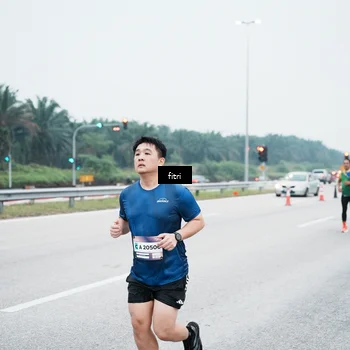 Runner Photo 7495710