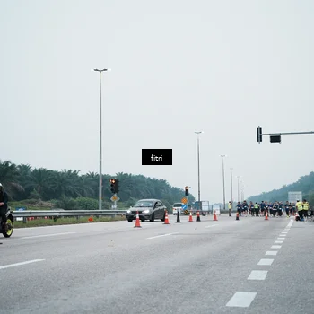 Runner Photo 7495725