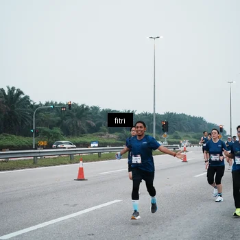Runner Photo 7495726
