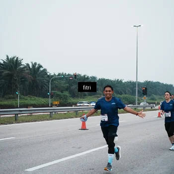 Runner Photo 7495728