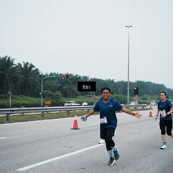 Runner Photo 7495729