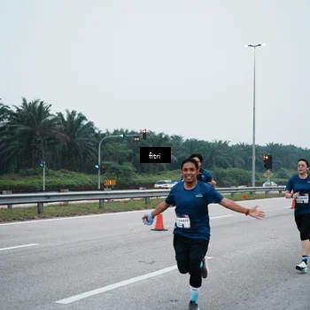 Runner Photo 7495730