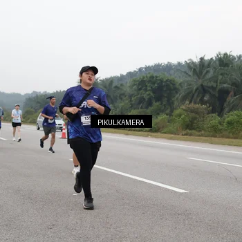Runner Photo 7495755