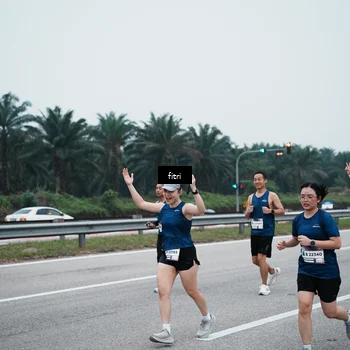 Runner Photo 7495765