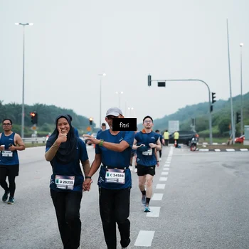 Runner Photo 7495772
