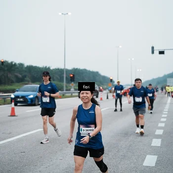 Runner Photo 7495787
