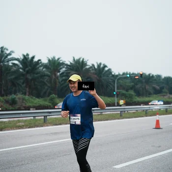 Runner Photo 7495791