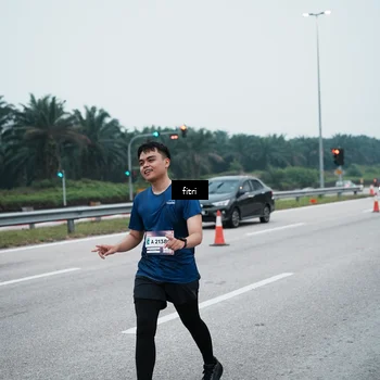 Runner Photo 7495795