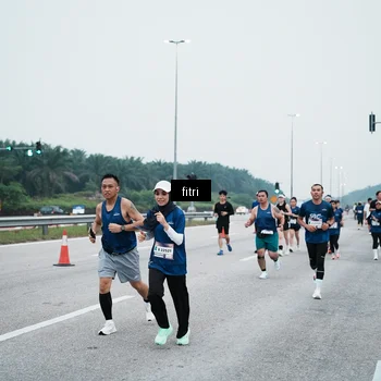 Runner Photo 7495805