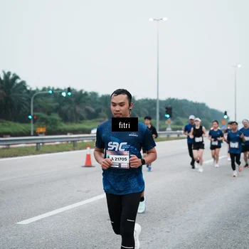 Runner Photo 7495817