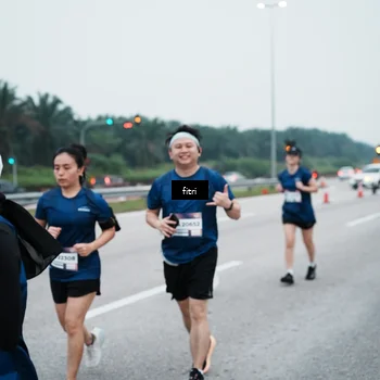 Runner Photo 7495828