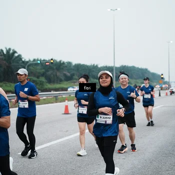 Runner Photo 7495829