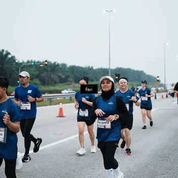 Runner Photo 7495830