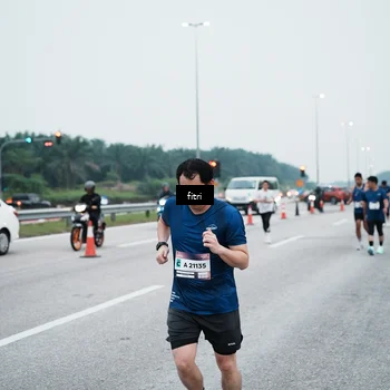 Runner Photo 7495833