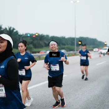 Runner Photo 7495834