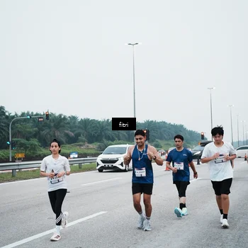 Runner Photo 7495839