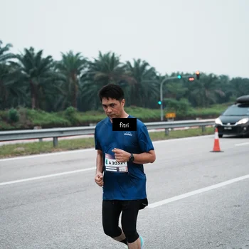 Runner Photo 7495871