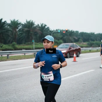 Runner Photo 7495877